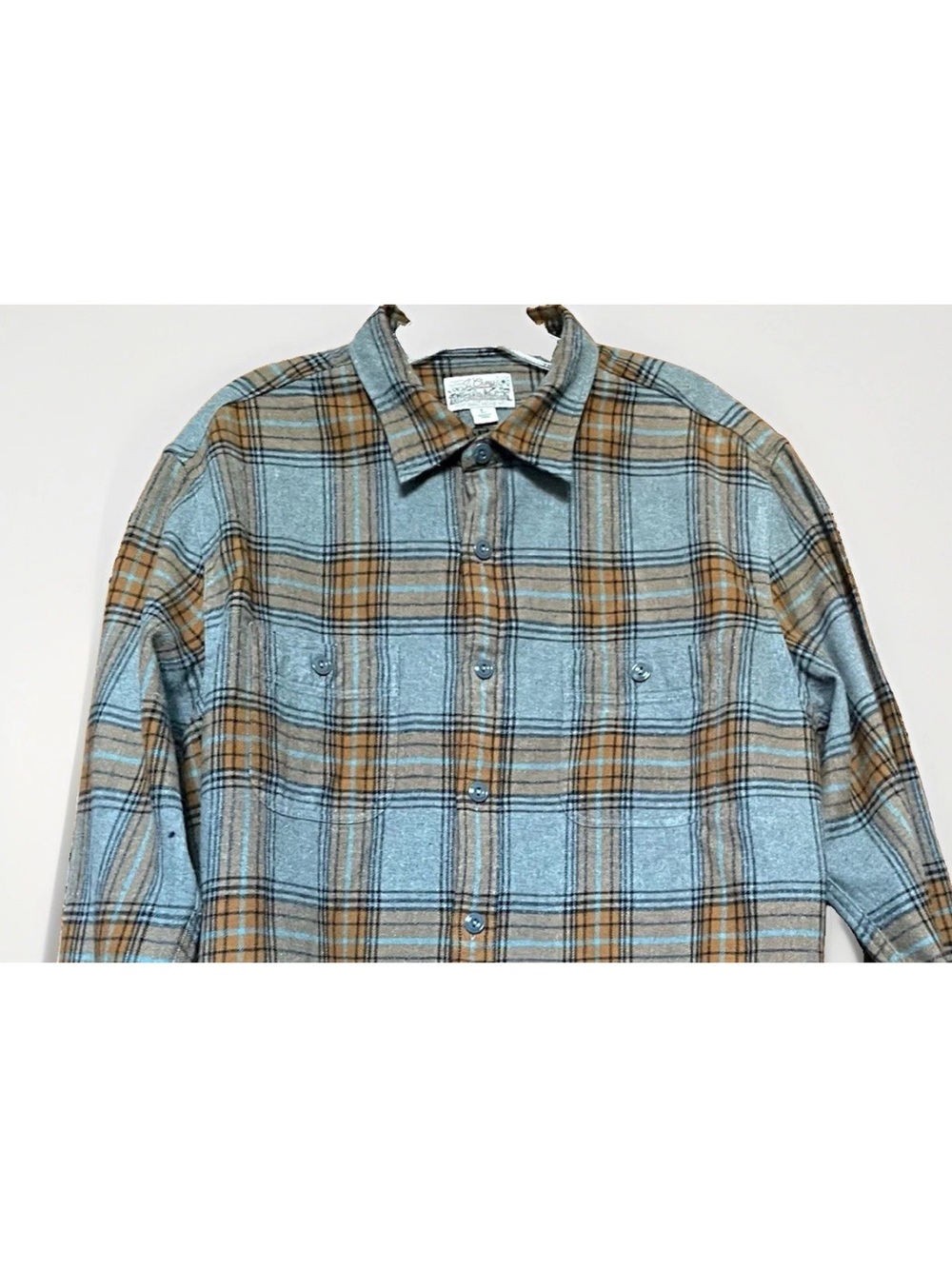 J.Crew Men's Large (L) Classic Fit Cotton Gray and Orange Plaid Flannel Shirt - Picture 2 of 9